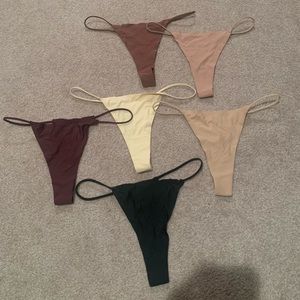 Thong panties